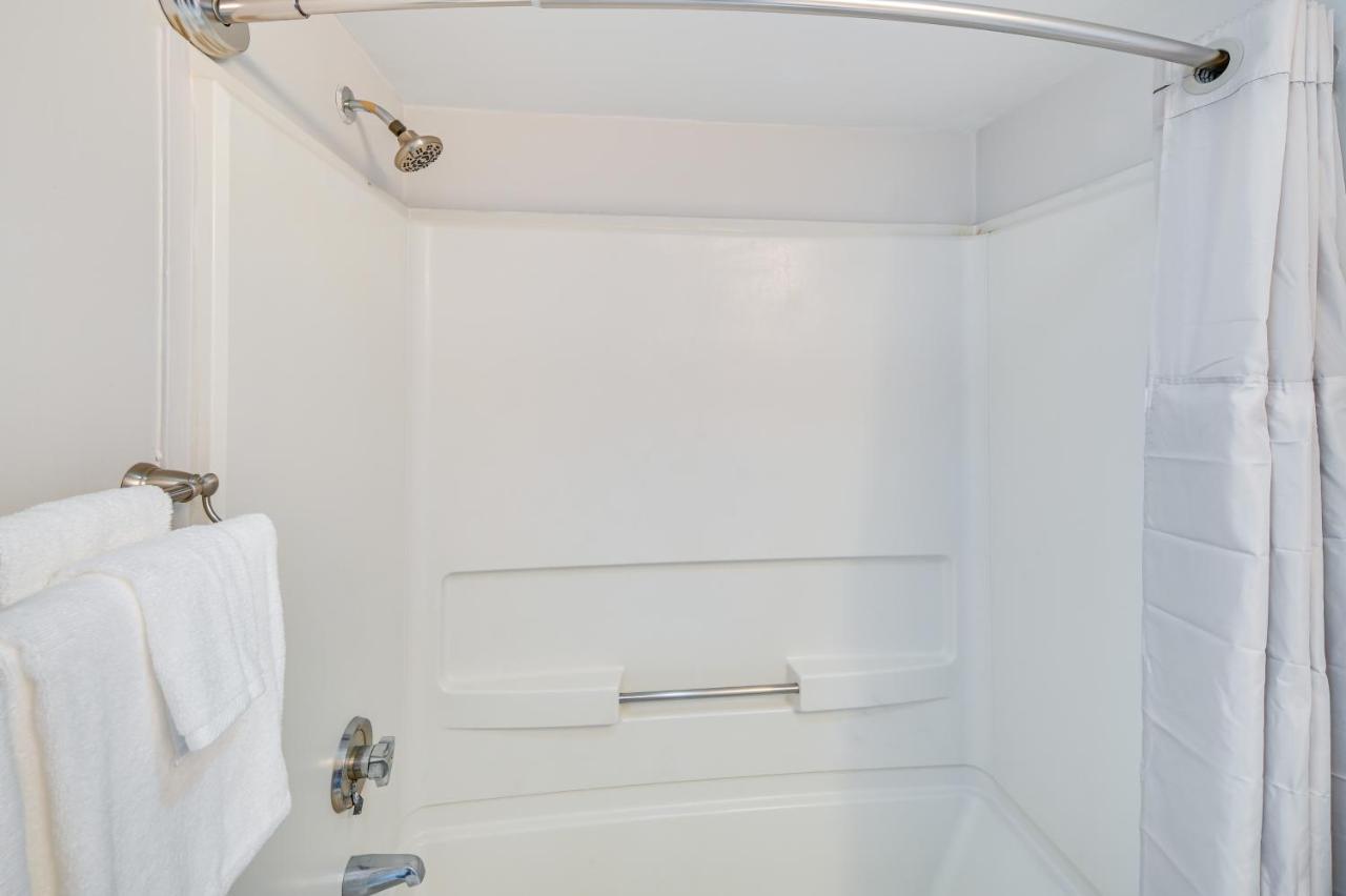 Oceanfront Myrtle Beach Condo With Balcony And Views! Экстерьер фото
